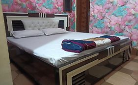 Maa Gauri Paying Guest House